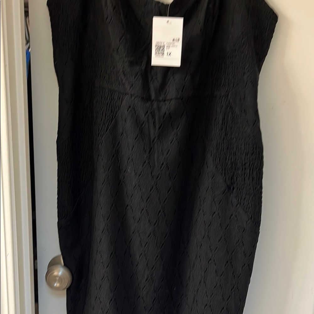Forever 21 Black Textured Dress